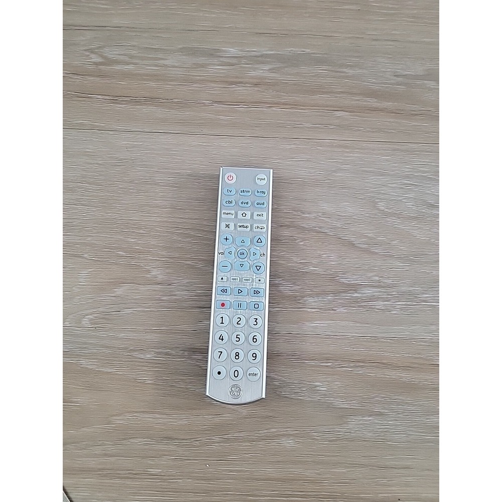 GE UltraPro Universal Remote Control SRC4516-1 Tested & Works - Picture 7 of 10